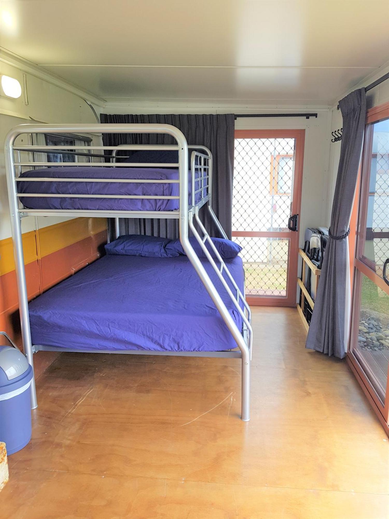 Urenui Beach Camp エクステリア 写真