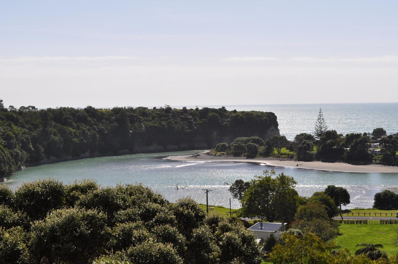 Urenui Beach Camp エクステリア 写真